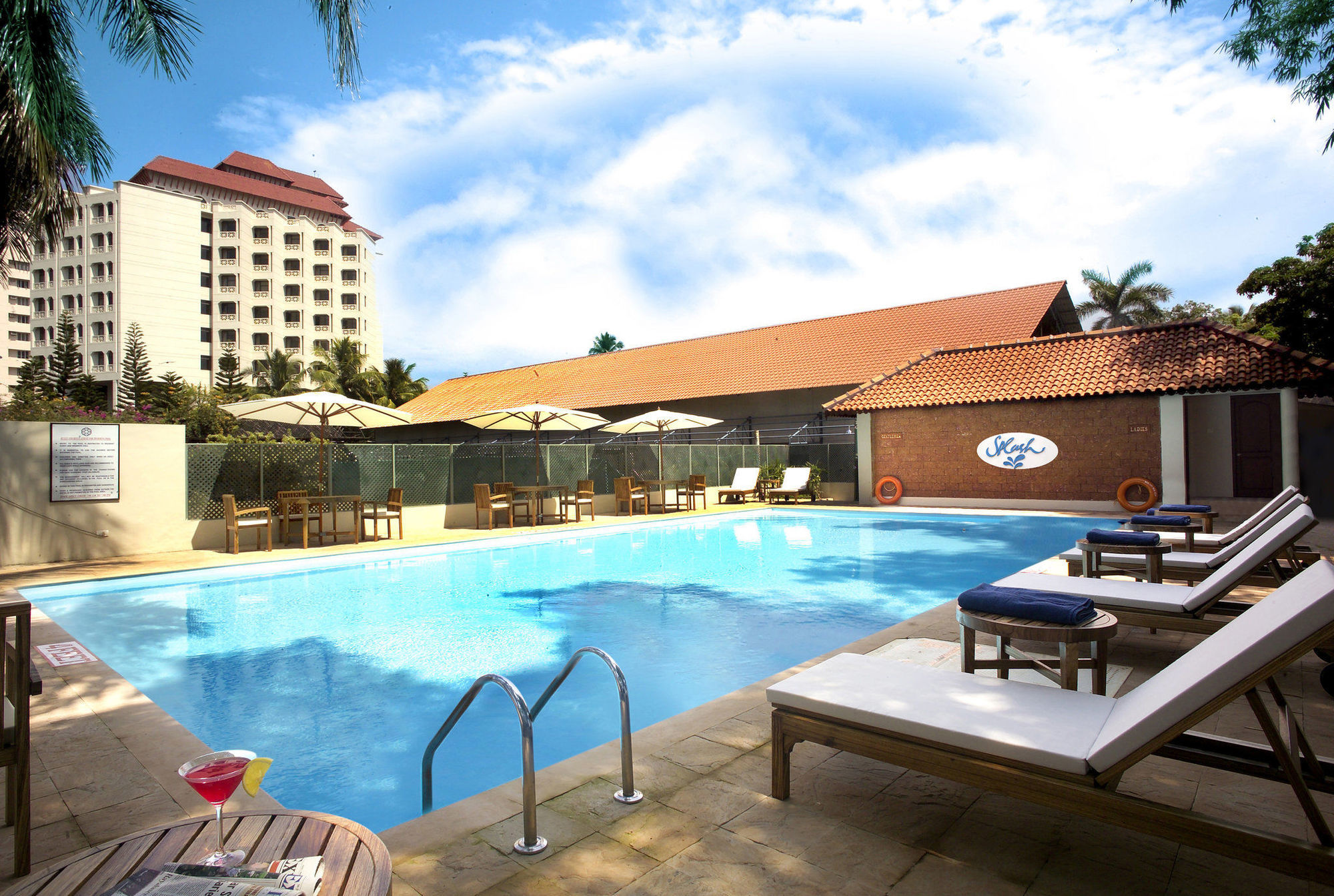 โรงแรมเดอะเกทเวย์มารีนไดรฟ์เออร์นาคูลั่ม Kochi สิ่งอำนวยความสะดวก รูปภาพ